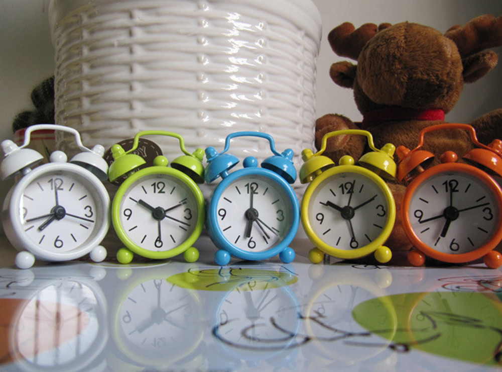 Creative Cute Mini Metal Small - огляд і ціна Vintage Alarm Clock
