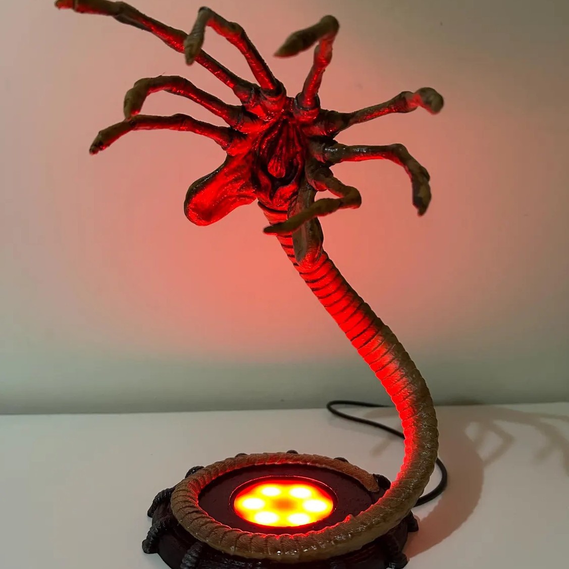Alien Facehugger Lamp Nightlig - огляд і ціна Home Decor Light